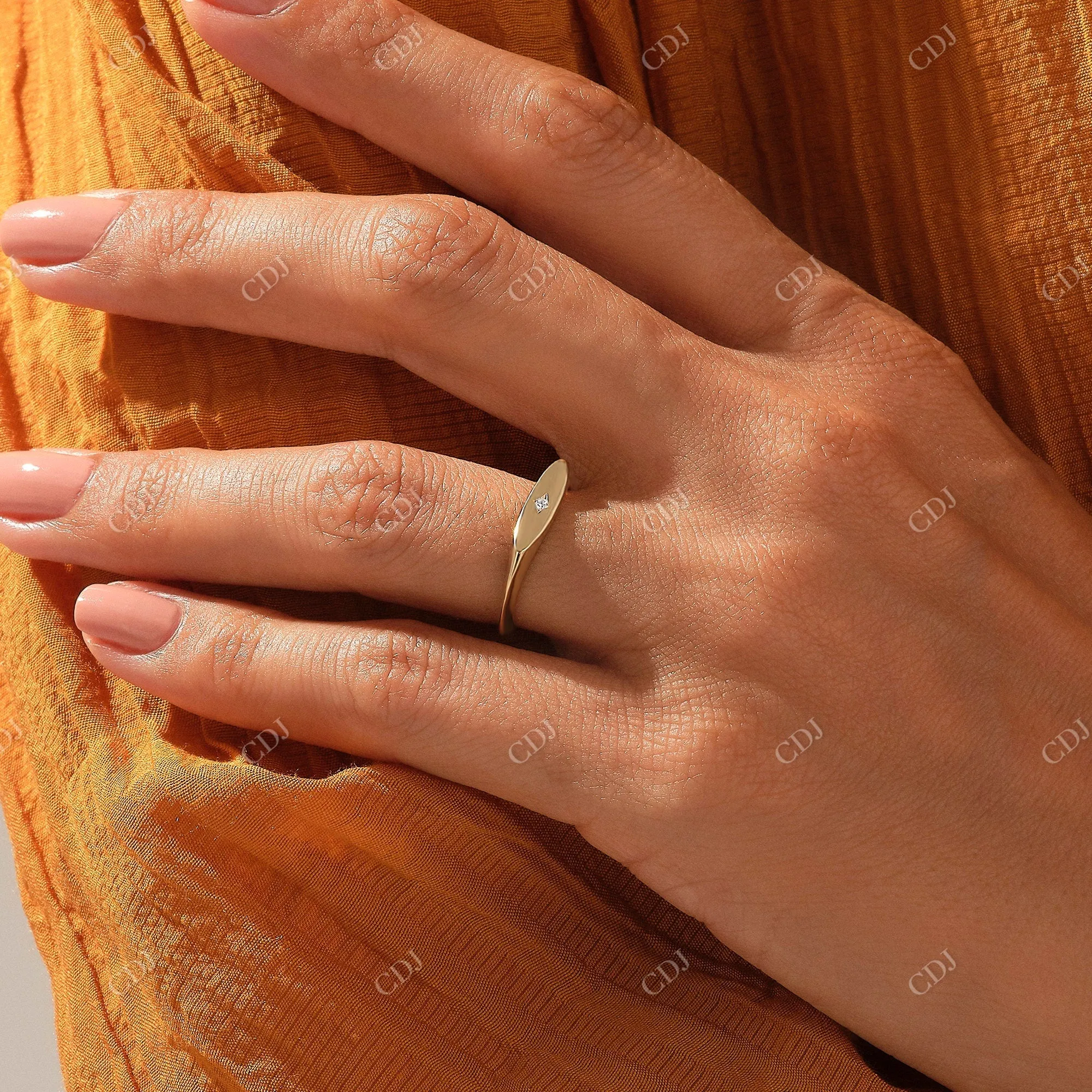 0.01CT Lab Grown Diamond Slim Star Signet Ring