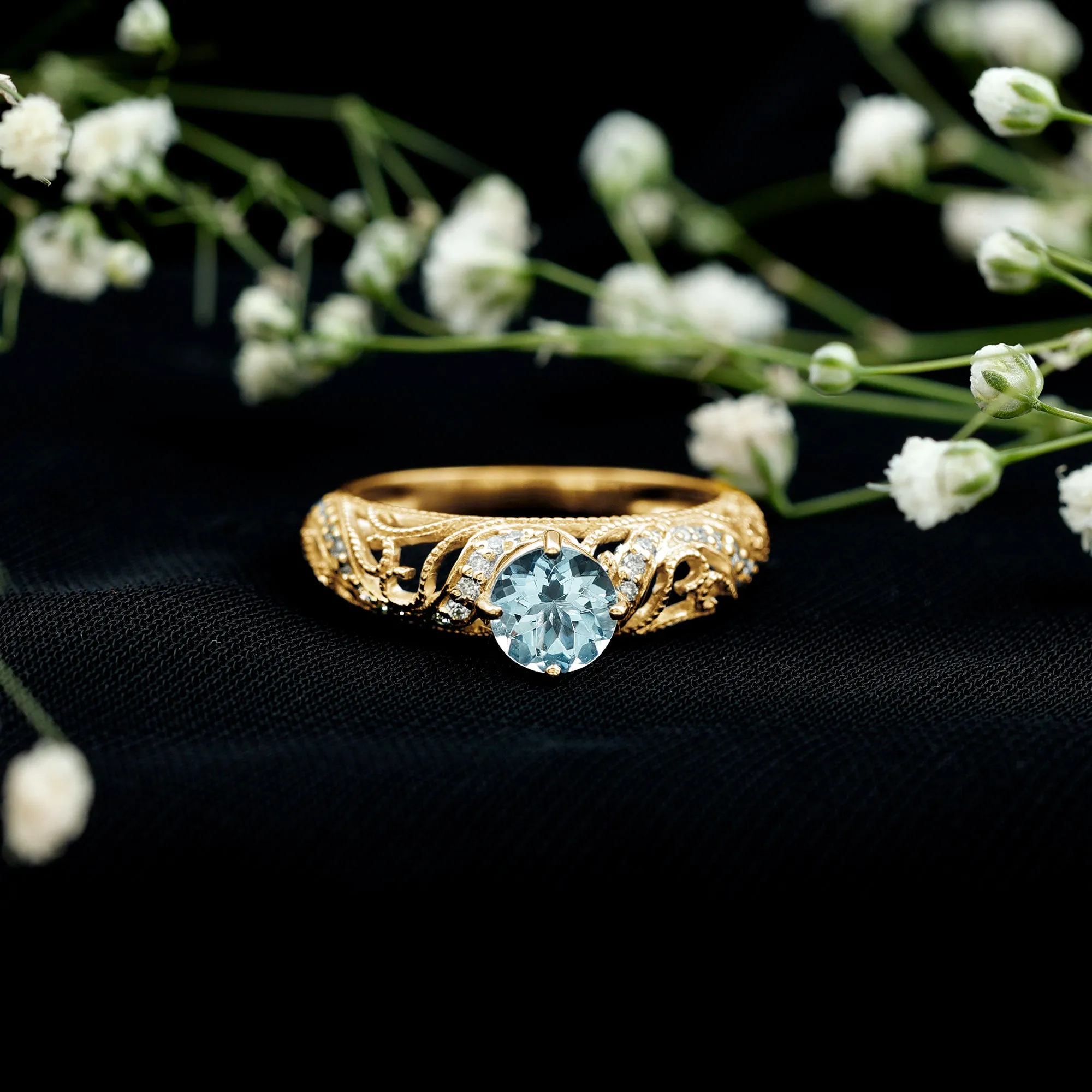 1 CT Vintage Engagement Ring with Aquamarine and Diamond