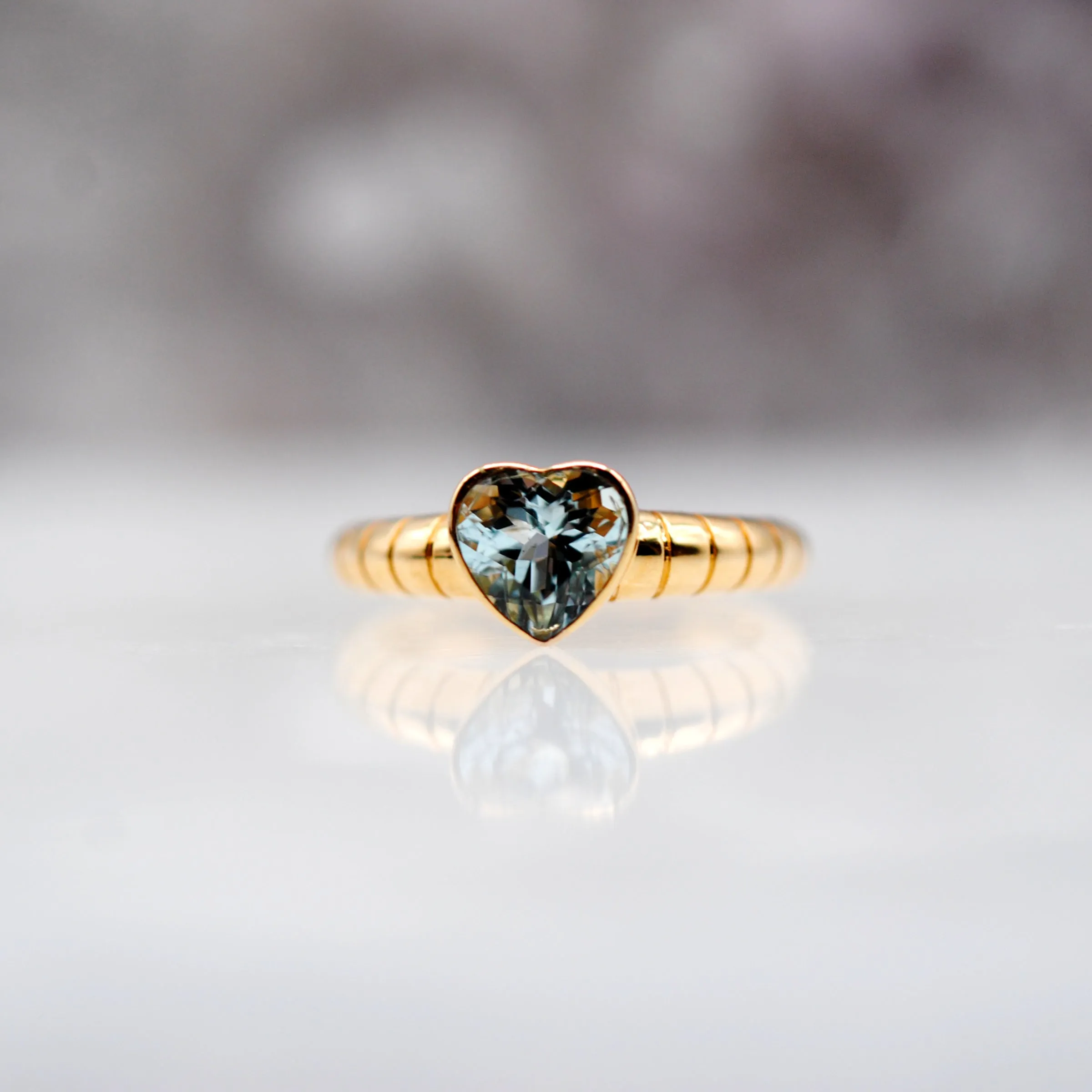 14k Gold 1.15 ct Aquamarine Sweetheart Ring