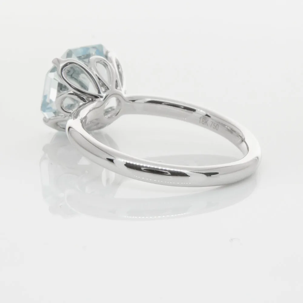 18ct White Gold Aquamarine Octavia Ring