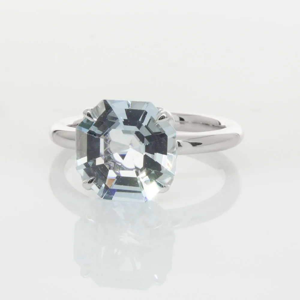 18ct White Gold Aquamarine Octavia Ring