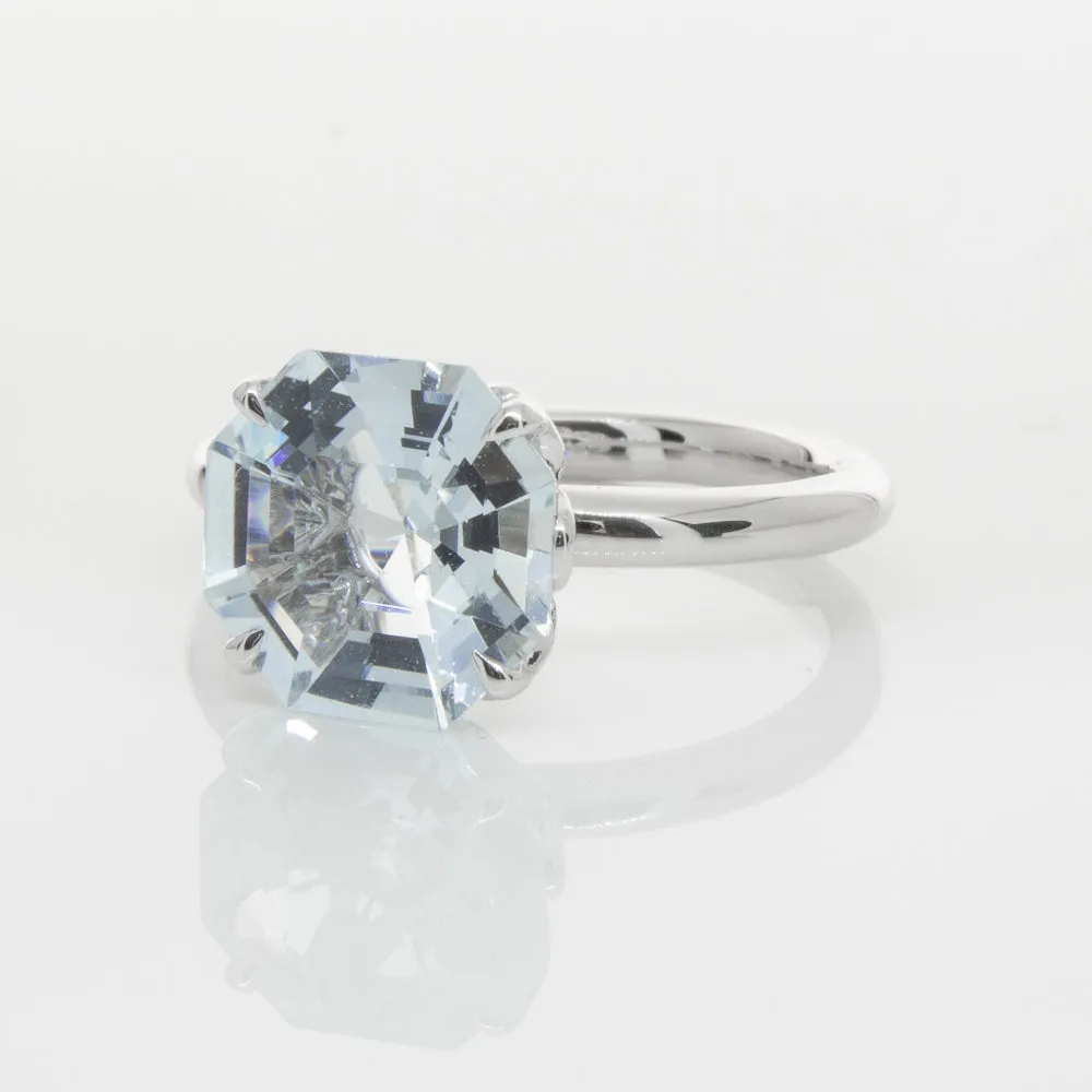 18ct White Gold Aquamarine Octavia Ring