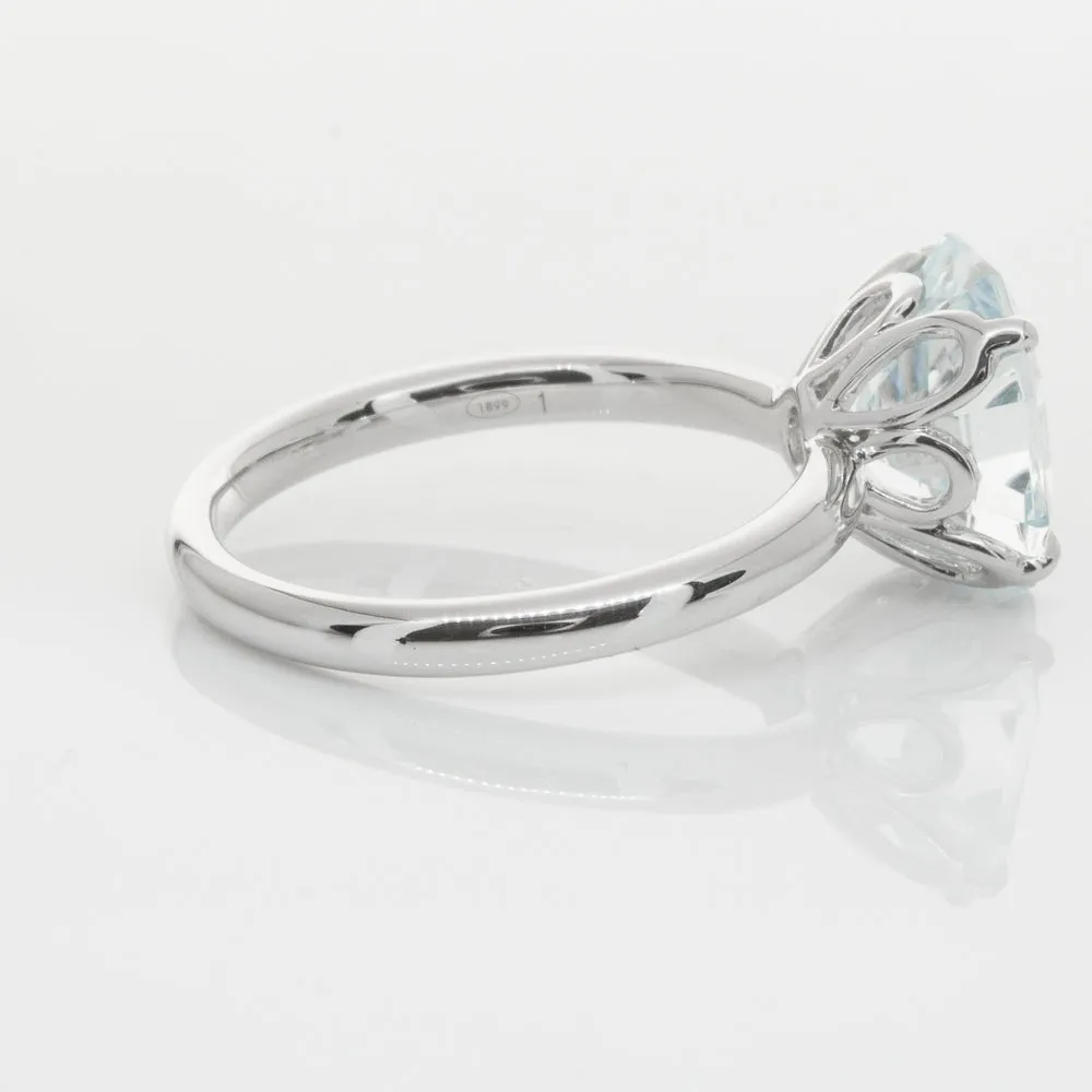 18ct White Gold Aquamarine Octavia Ring