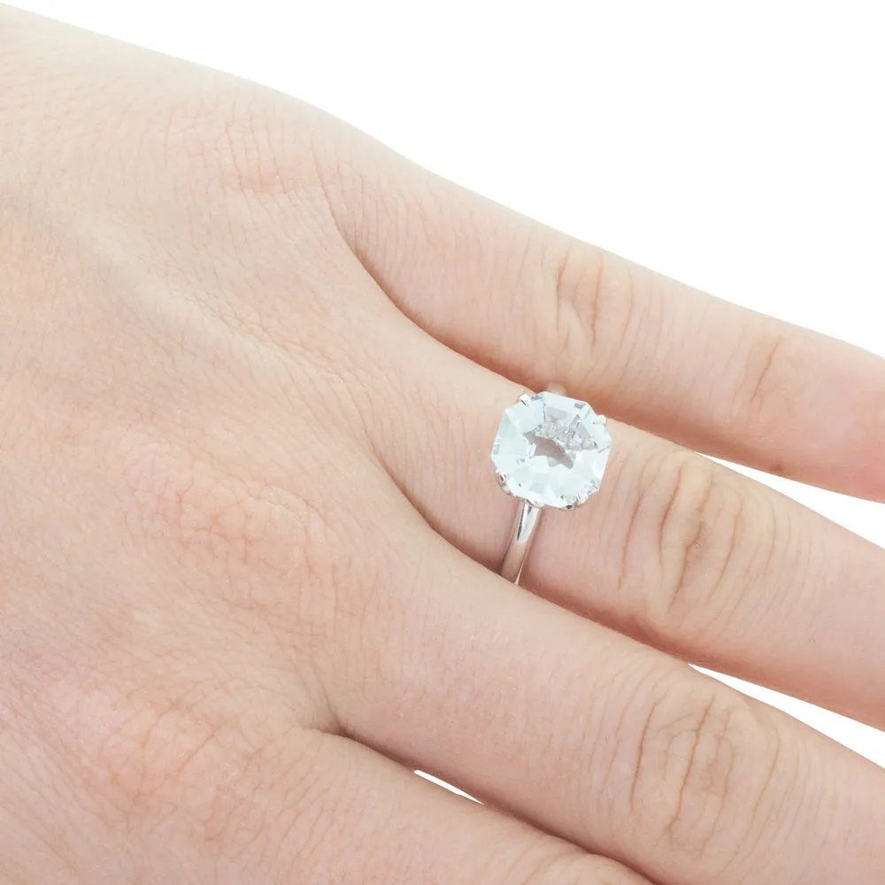 18ct White Gold Aquamarine Octavia Ring