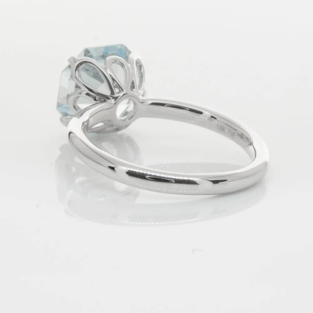 18ct White Gold Aquamarine Octavia Ring