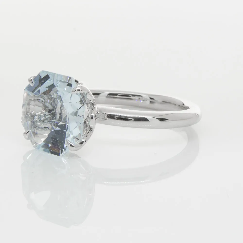 18ct White Gold Aquamarine Octavia Ring