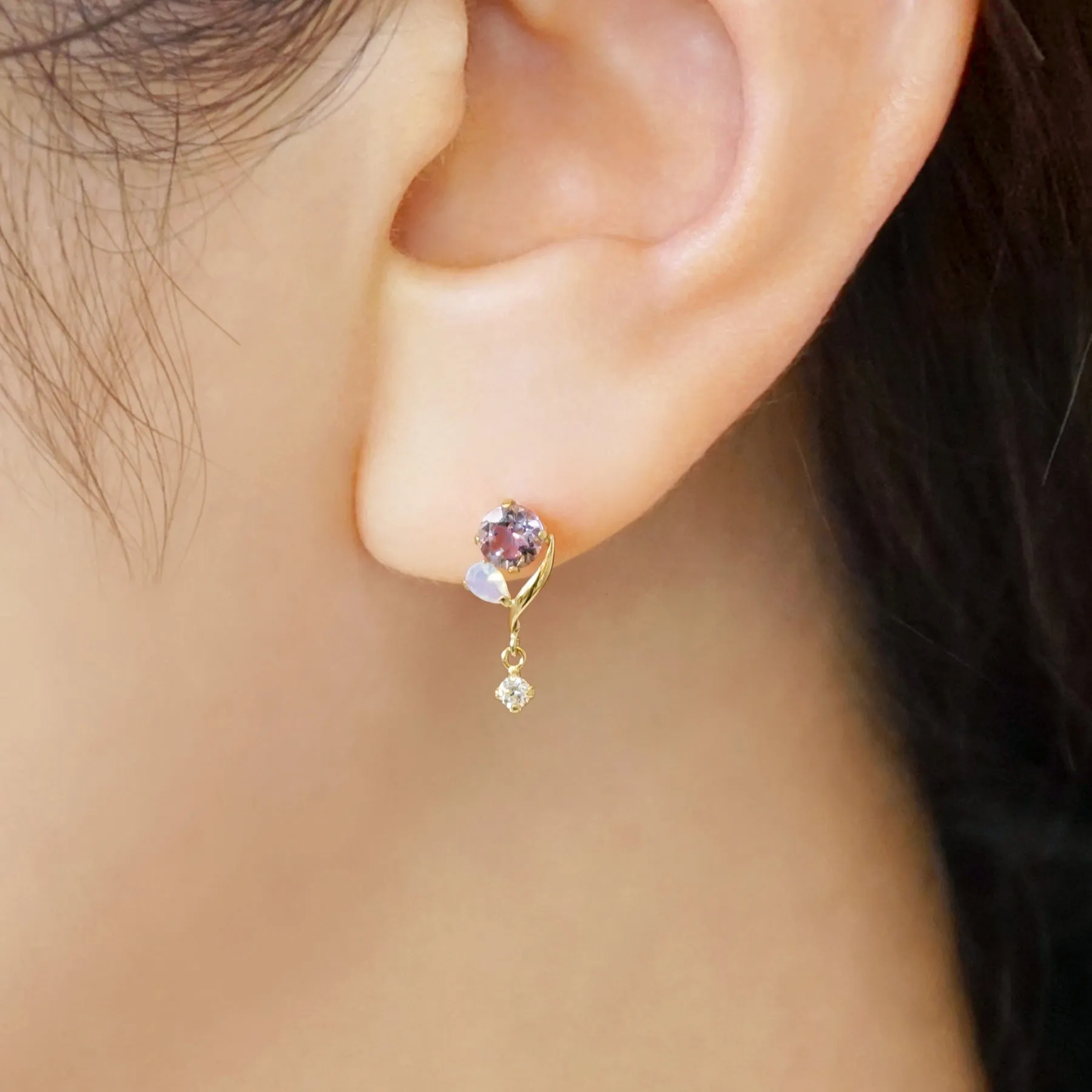 18K/10K Amethyst Twisted Line Swinging Earrings (Yellow Gold)