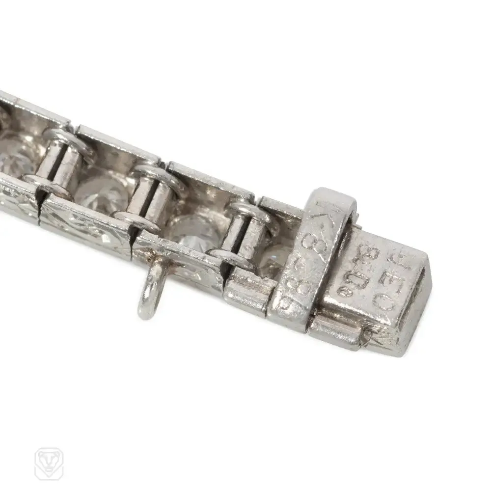 1920s J.E. Caldwell graduated diamond and platinum line bracelet