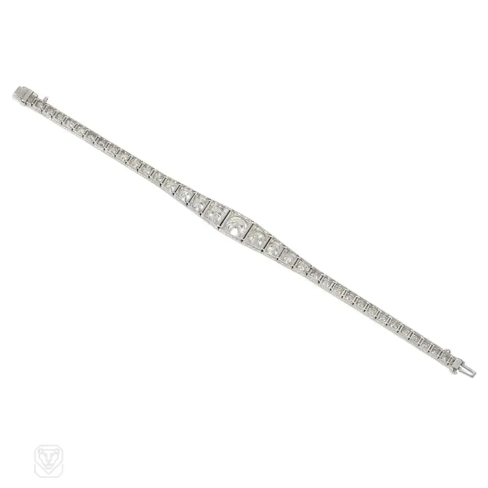 1920s J.E. Caldwell graduated diamond and platinum line bracelet