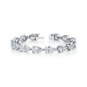 28 Carat Pear Shape Diamond Bracelet