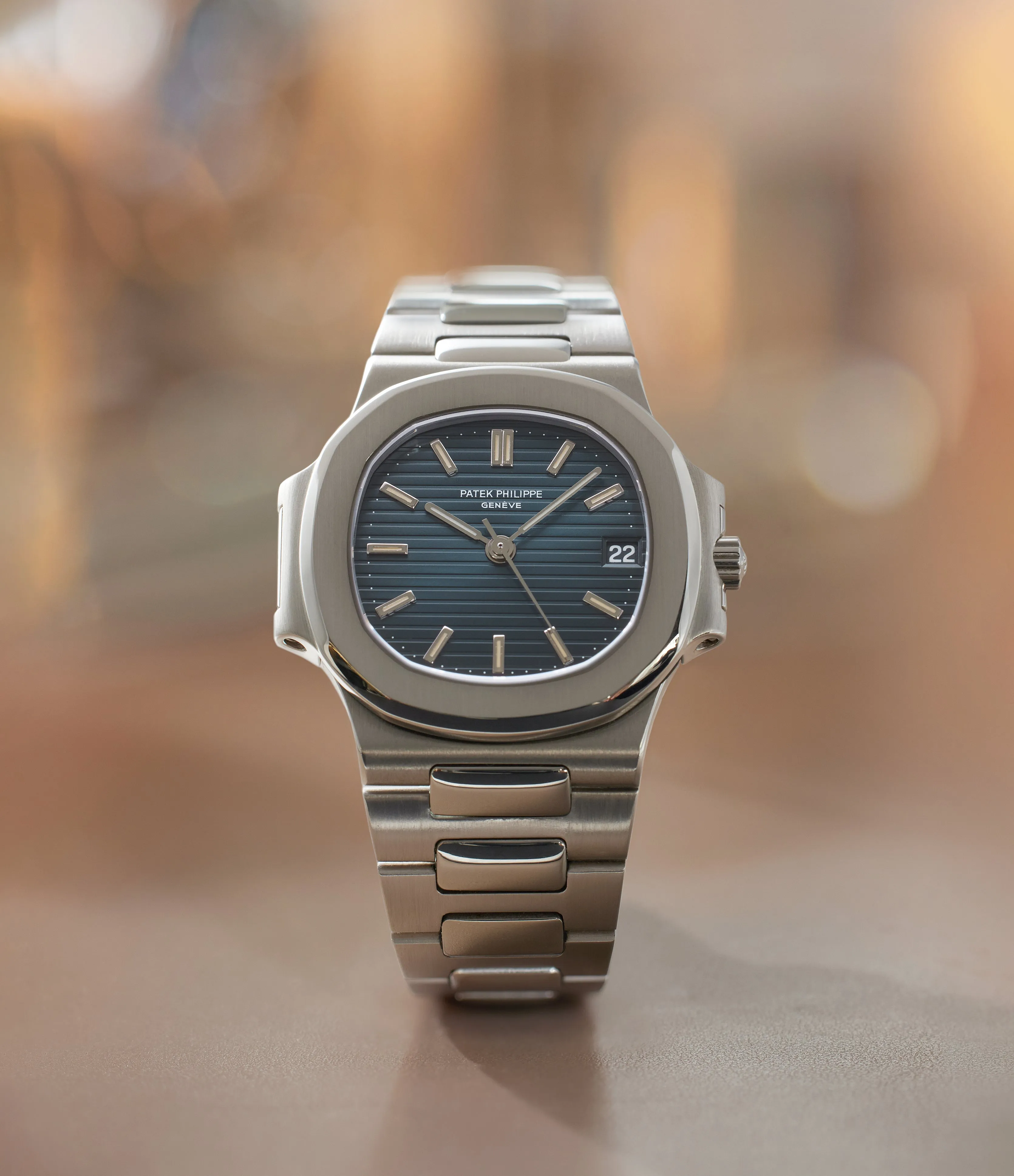 3800/1P | Nautilus | Platinum