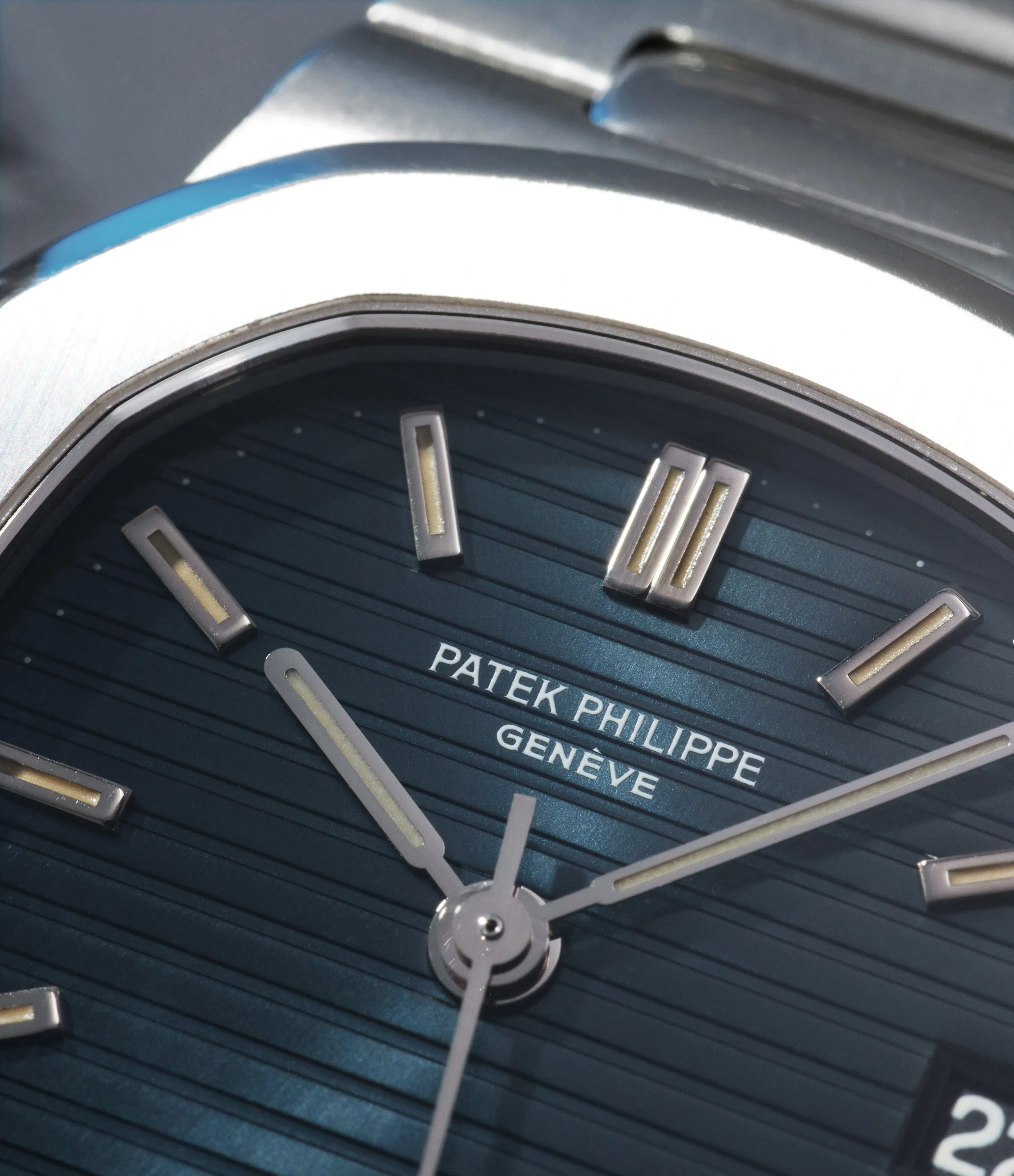 3800/1P | Nautilus | Platinum