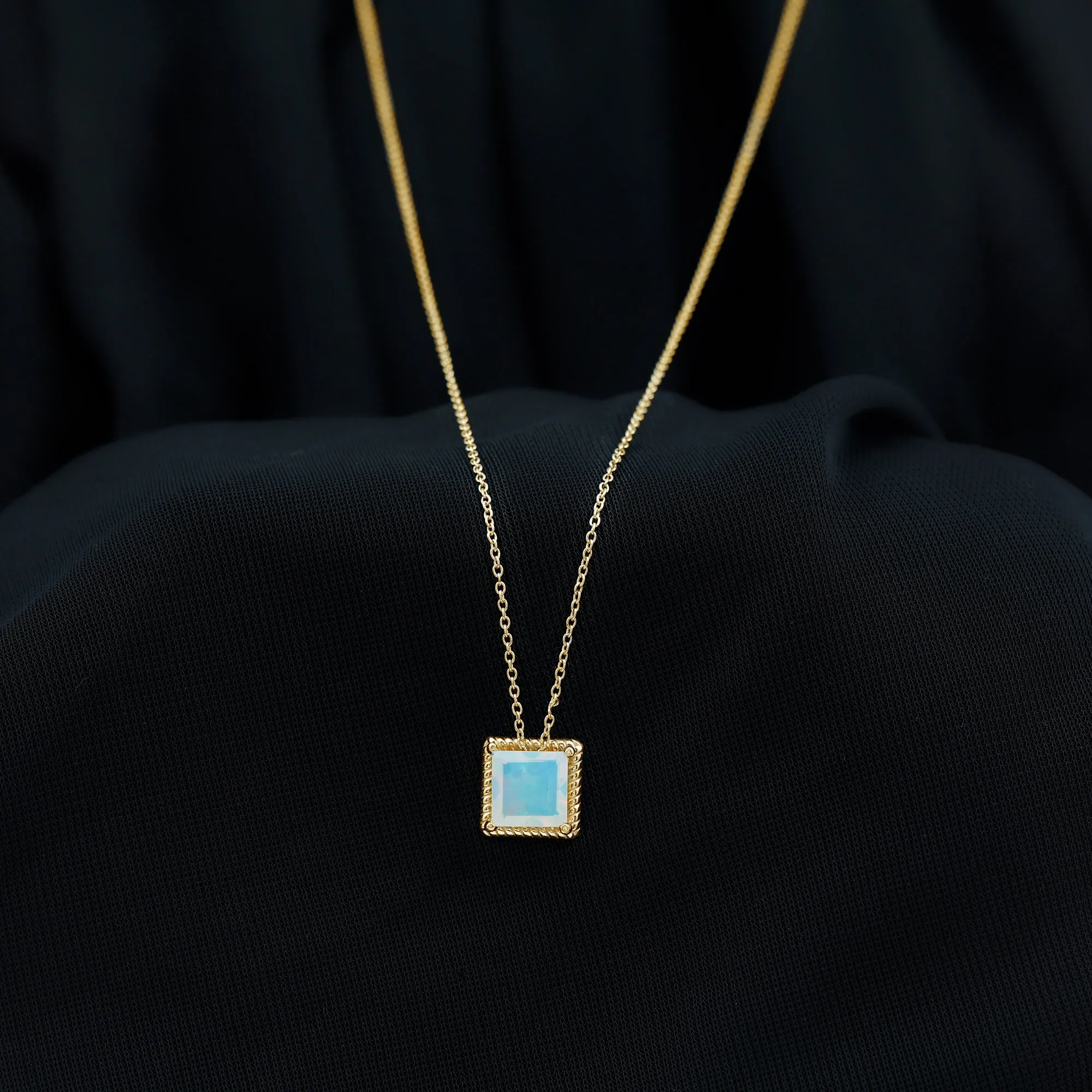 7 MM Princess Cut Ethiopian Opal Solitaire Pendant with Rope Frame Details