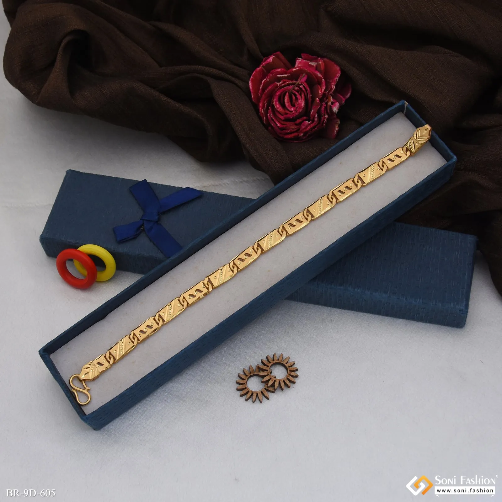 Amazing Design Gold Plated Nawabi Bracelet for Men - Style D605