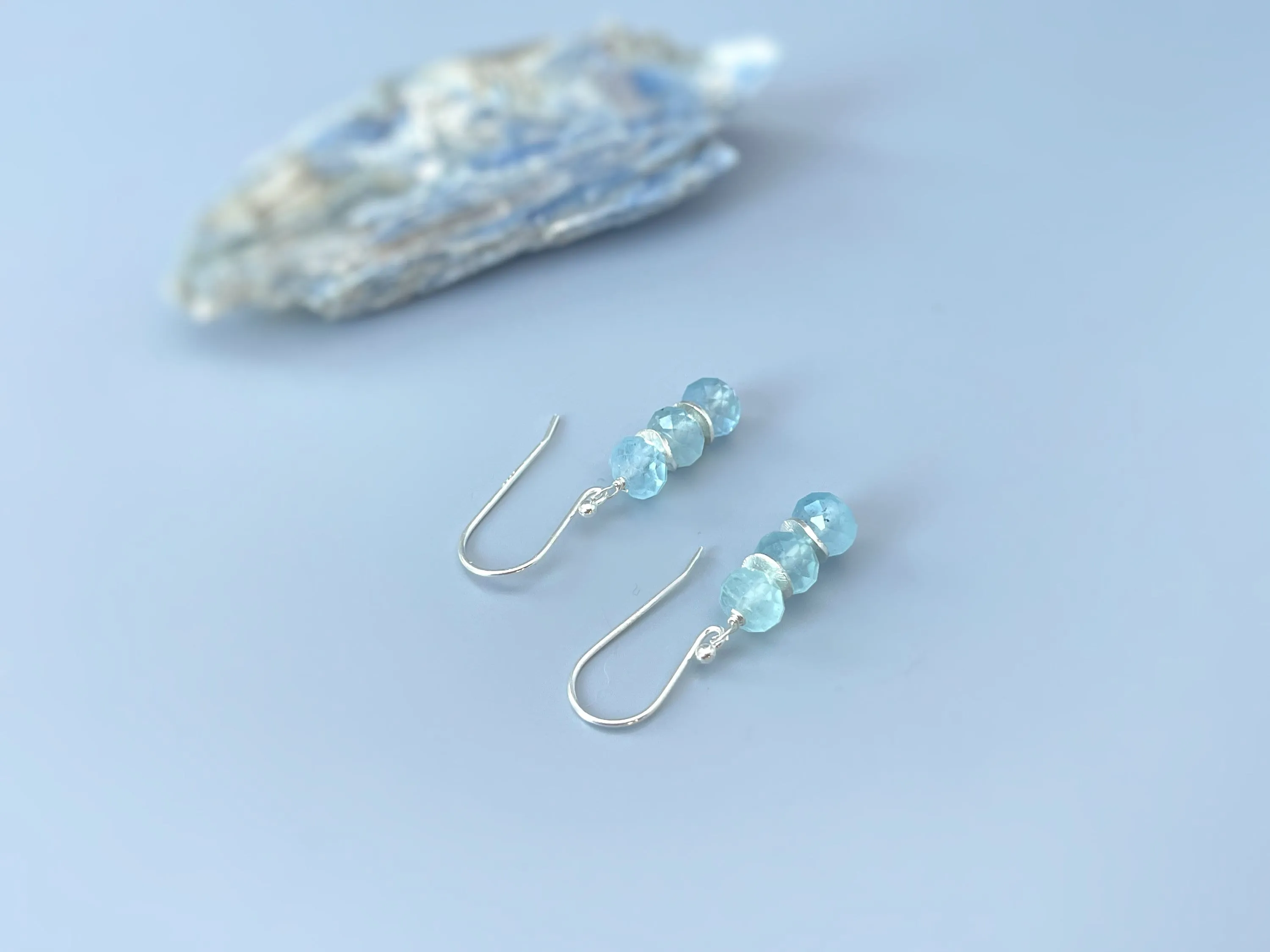 Aquamarine earrings dangle, Gold