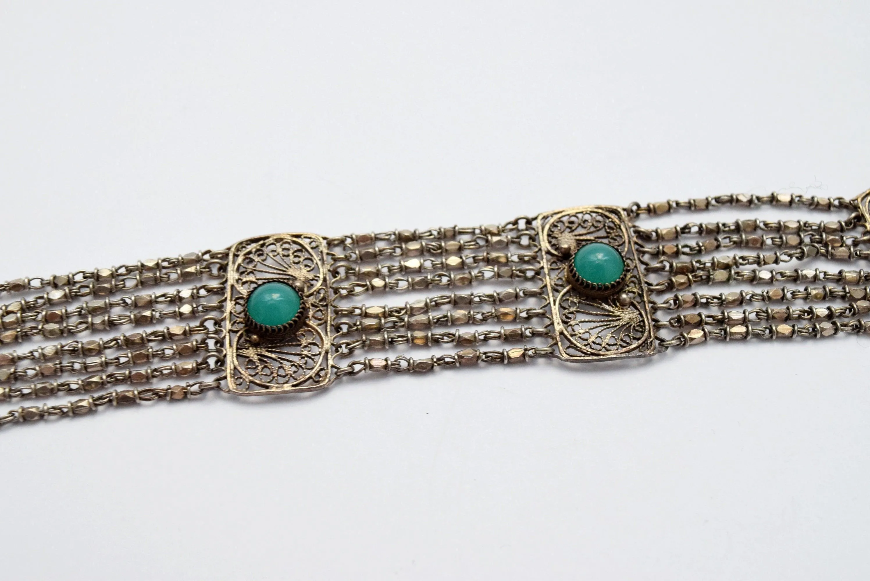 Art Deco Filigree Bracelet Made of Silver and Green Stone