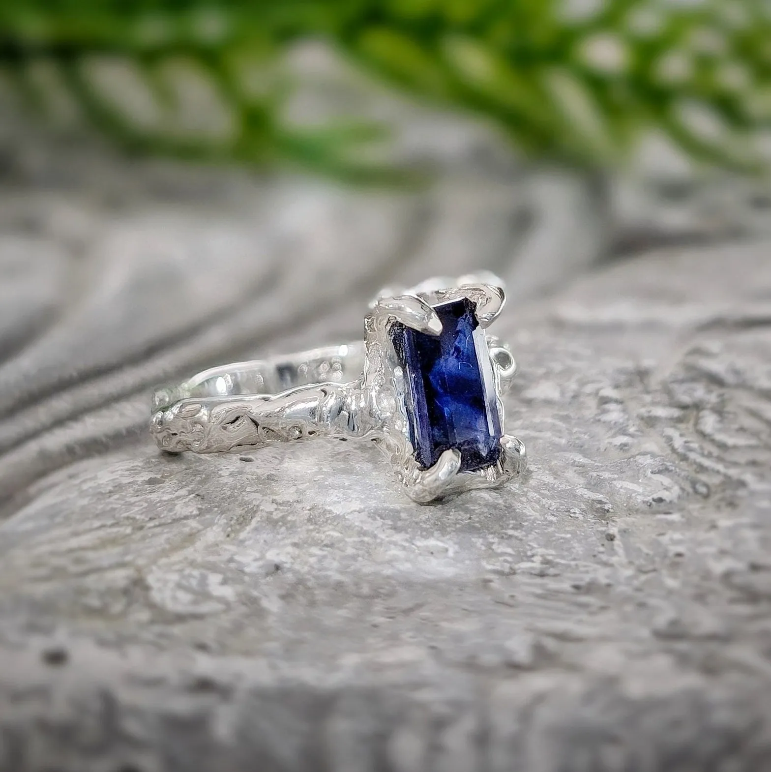 Blue Sapphire cocktail ring in Solid 14k Gold