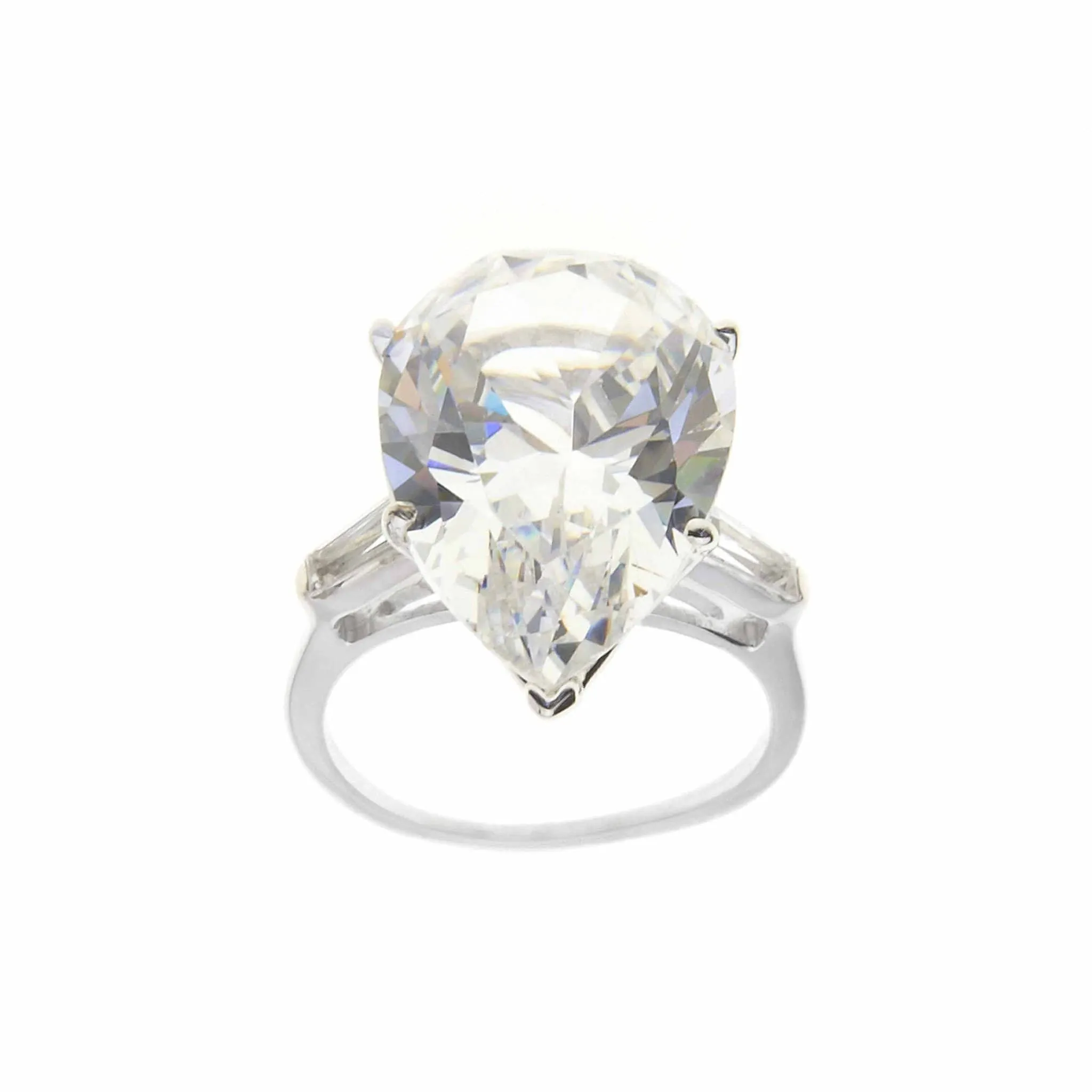 Engagement Ring - 18-Karat Pear Shaped Fifteen Carats Diamond Ring