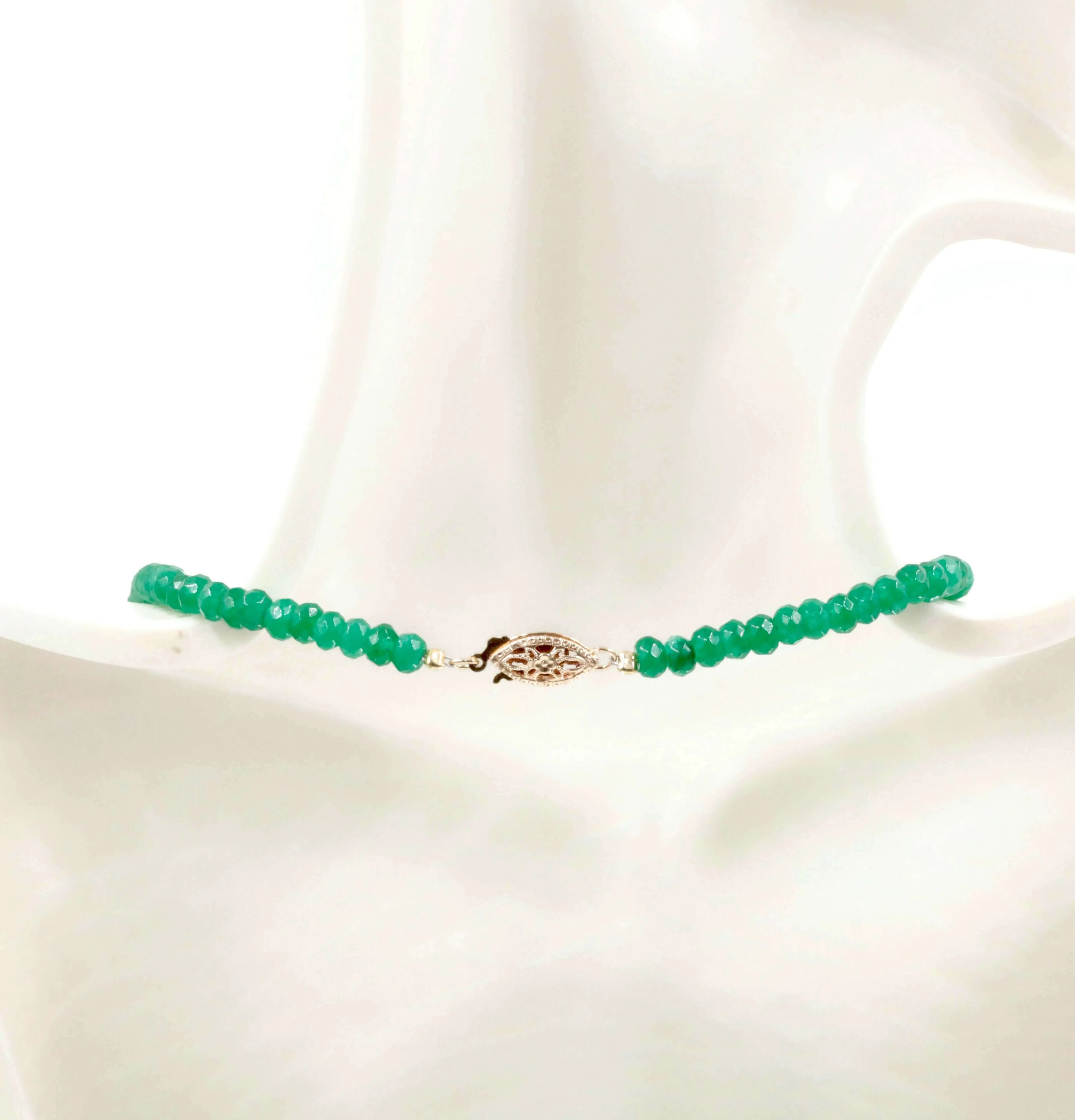Natural Emerald Green Quartz gemstone Strands Quartz stone Green Quartz Green Oval Quartz Jewelry SKU: 6142170,6142171