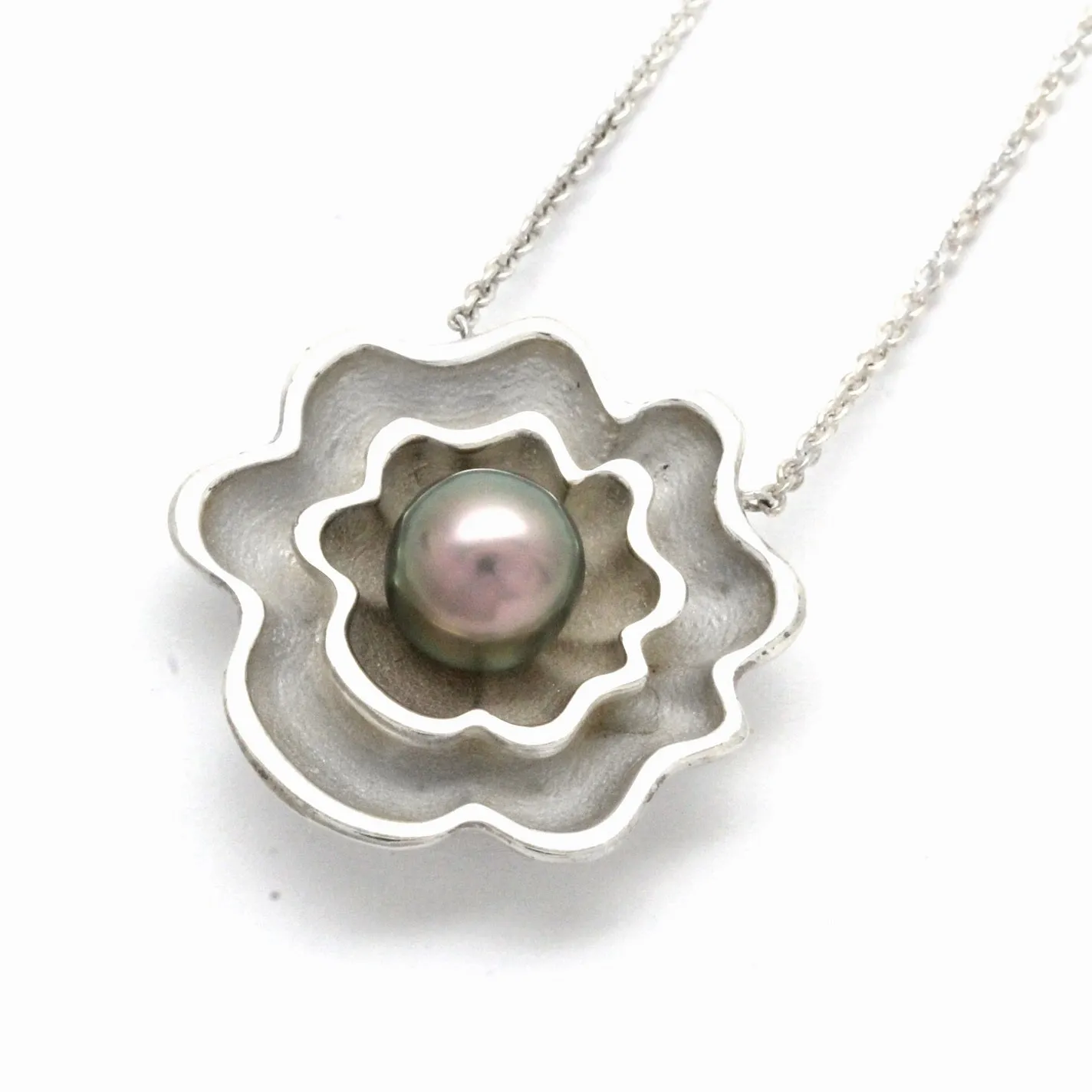 "Olanes" Silver Chain with Cortez Pearl by "Noble Sensación"