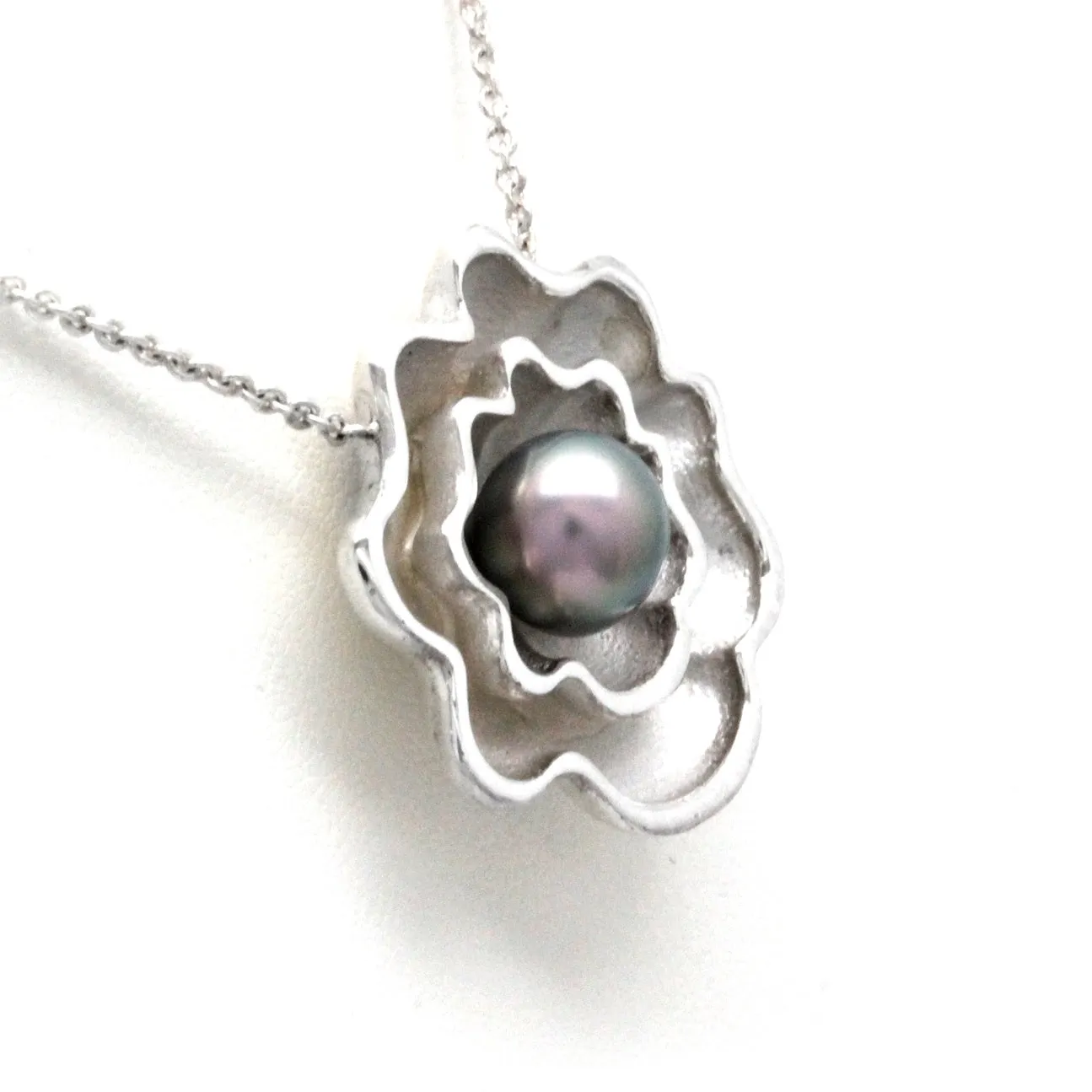 "Olanes" Silver Chain with Cortez Pearl by "Noble Sensación"