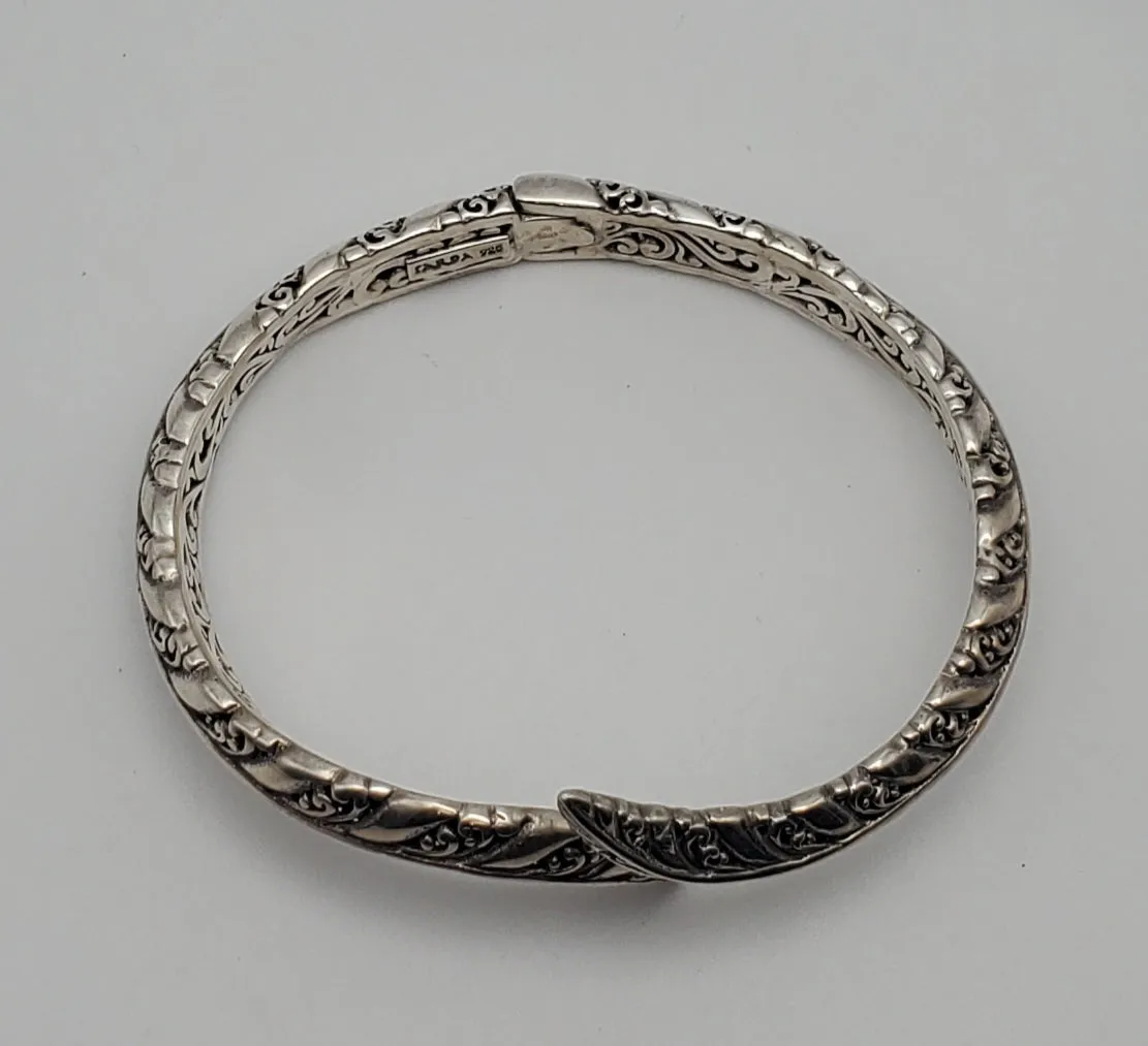 Sarda - Vintage Sterling Silver Filigree Hinged Bangle Bracelet
