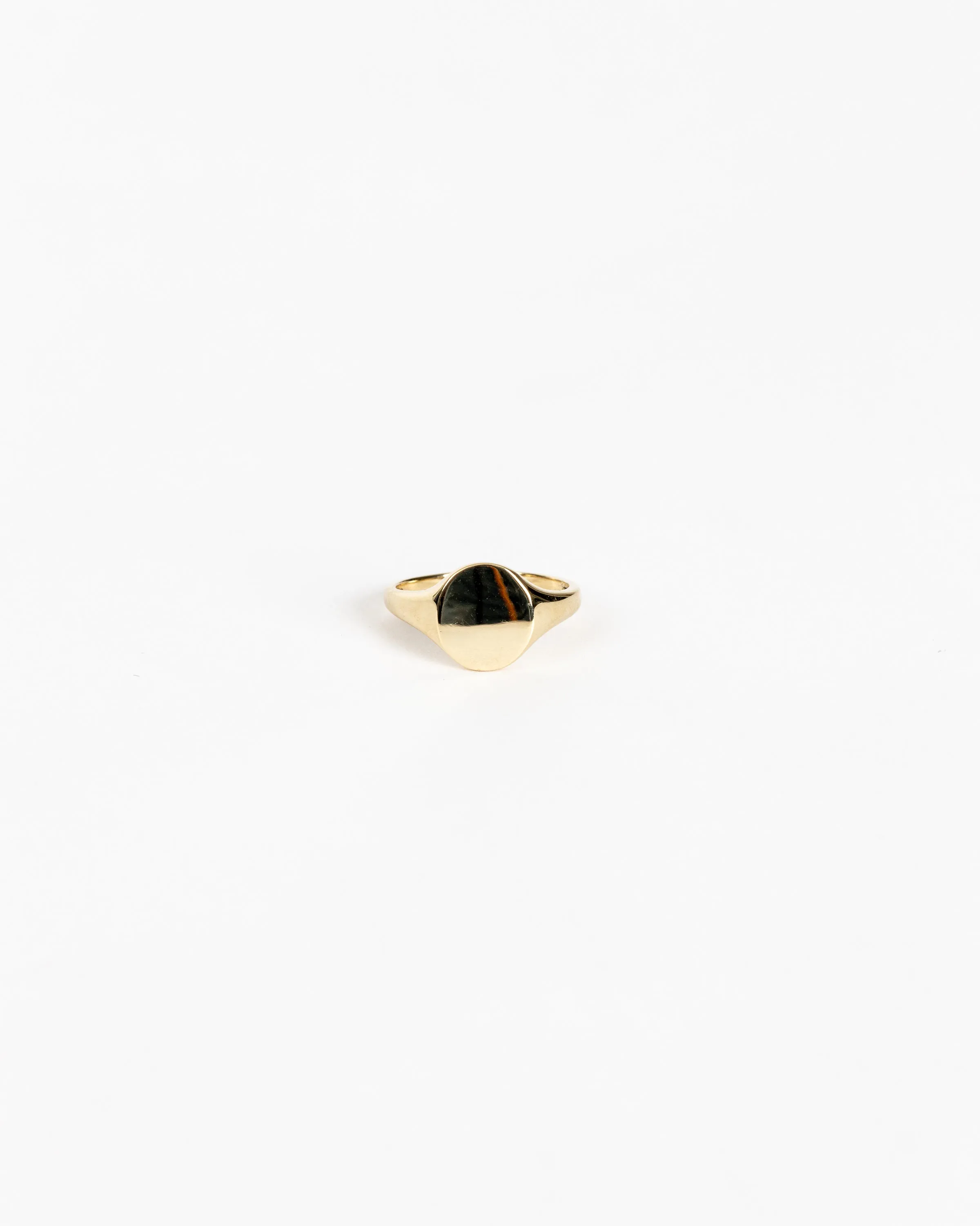 Simple Signet Ring in 14k Yellow Gold