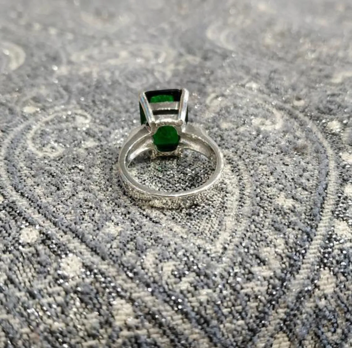The Duchess Solitaire Emerald Green Ring