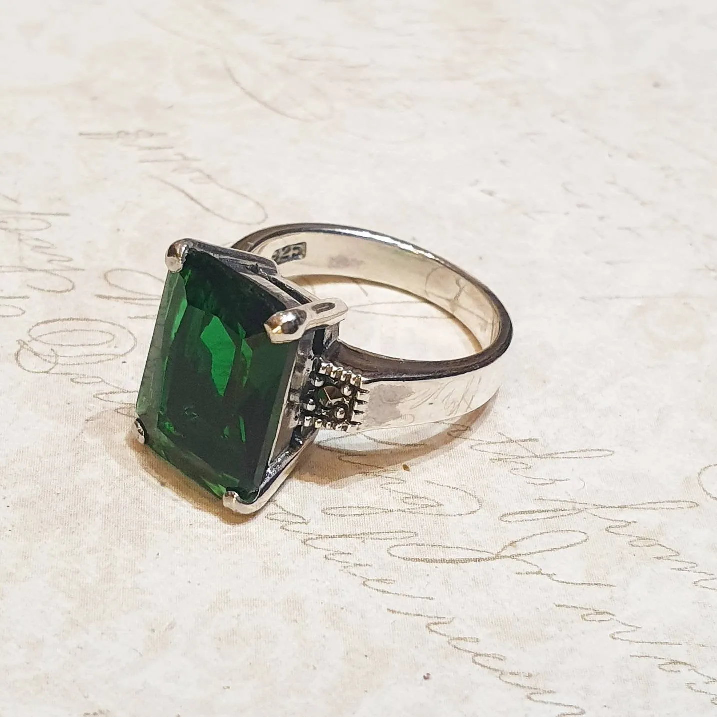 The Duchess Solitaire Emerald Green Ring