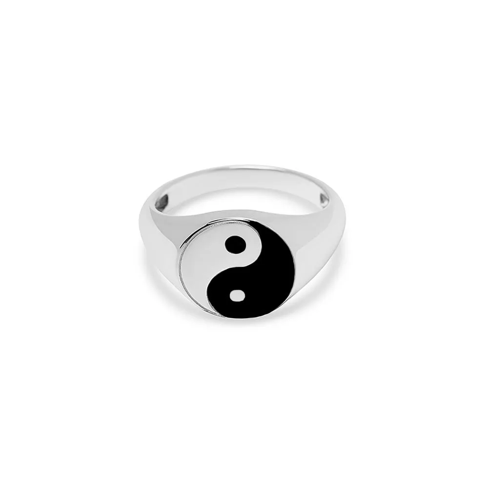 THE YIN YANG SIGNET RING