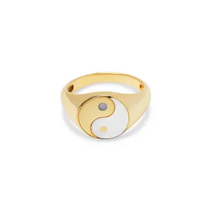 THE YIN YANG SIGNET RING