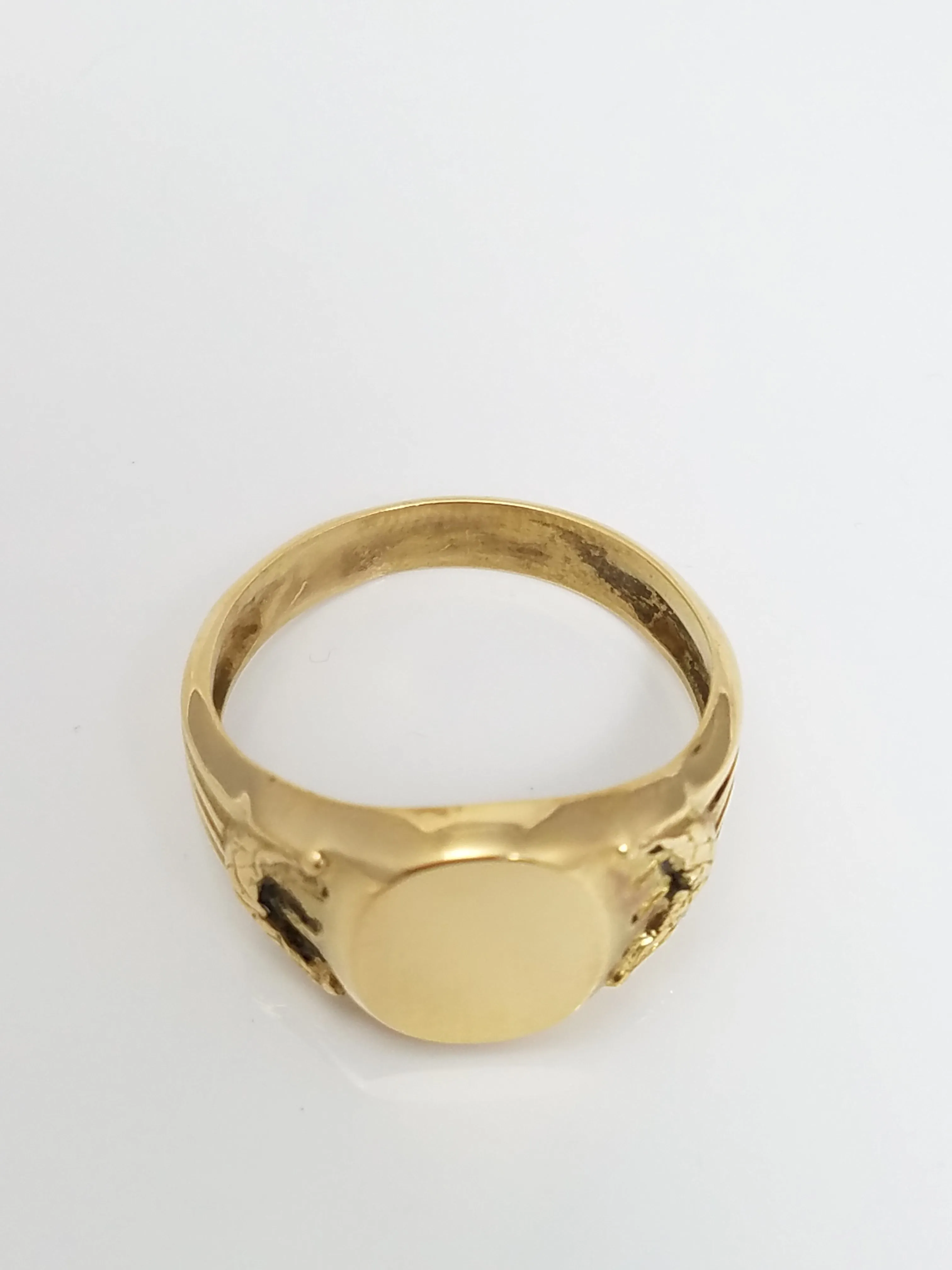 Vintage 18k Yellow Gold Signet Ring